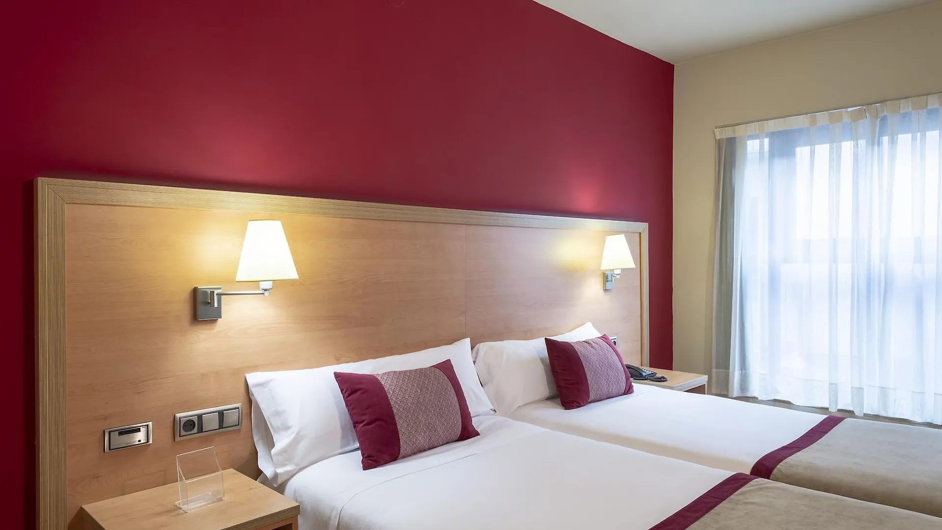 Hotel Real Lerida 3*,  Spanje